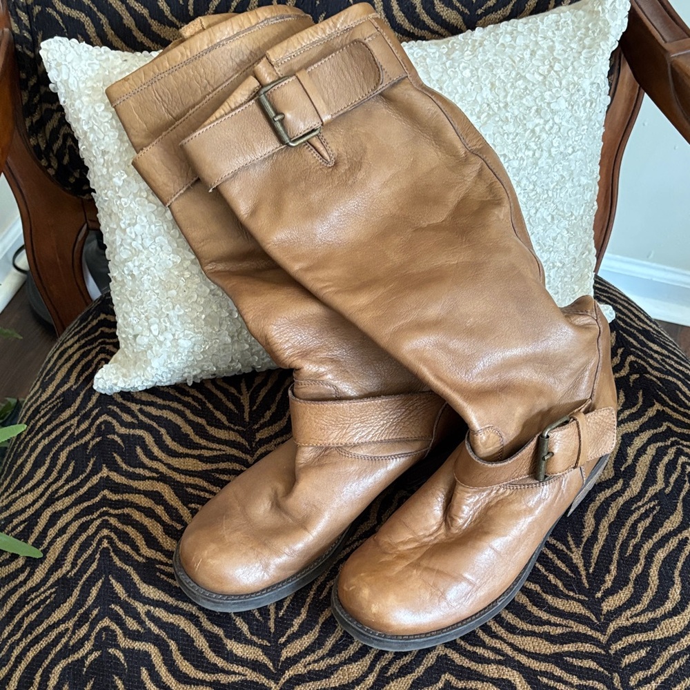 Gorgeous Vintage Leather Boots!